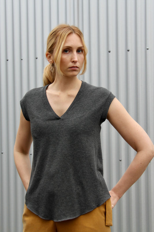 Dísan í dökkgráu